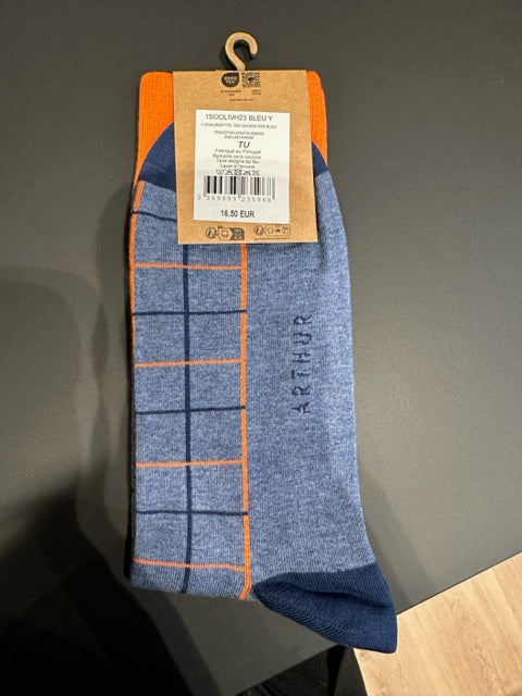 Arthur- Kousen TU Blauw Oranje carreaux met beer