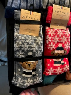 Arthur- Kousen TU teddybeer santa grijs