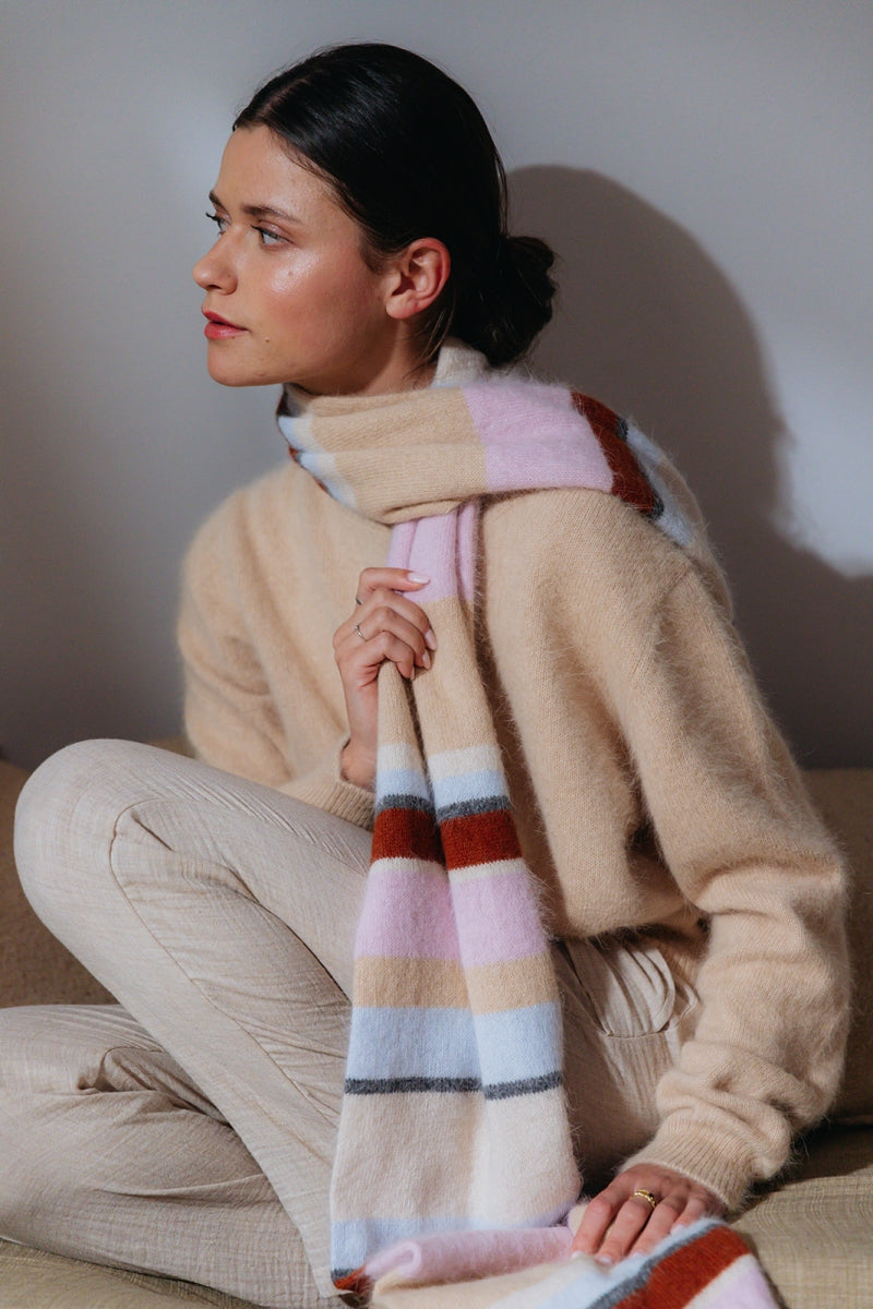 Alice et Maman- Ina Gestreepte Pluizige sjaal