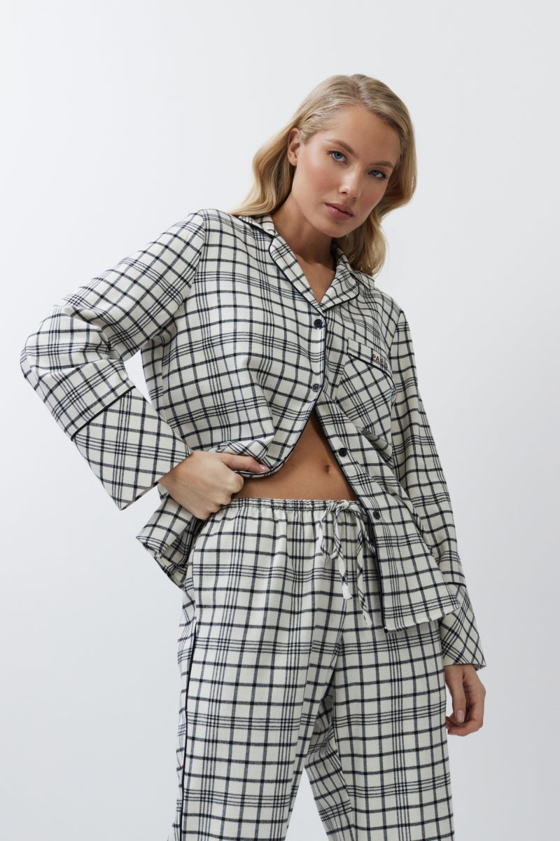 Terra Pyjama Lang