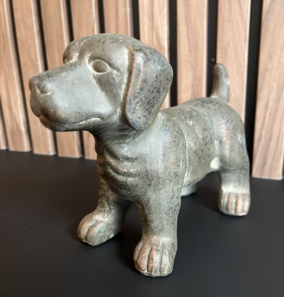 Hond staand bruin Small