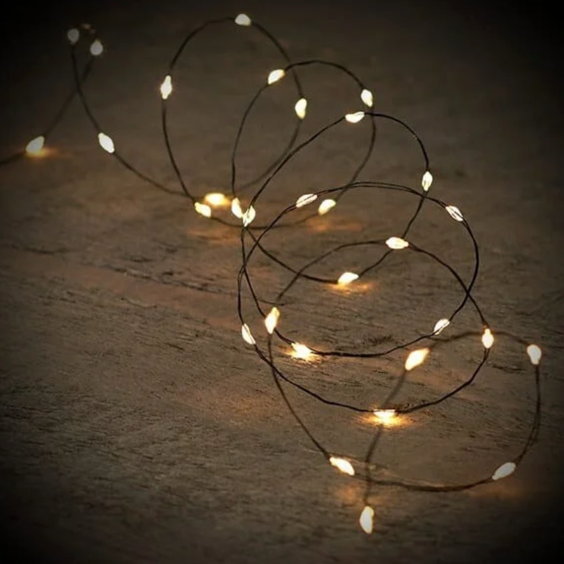 Lichtketting zwarte draad 10 LED batterijen