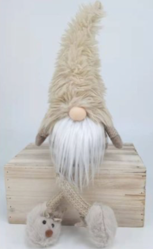 Zittende Kabouter met slippers