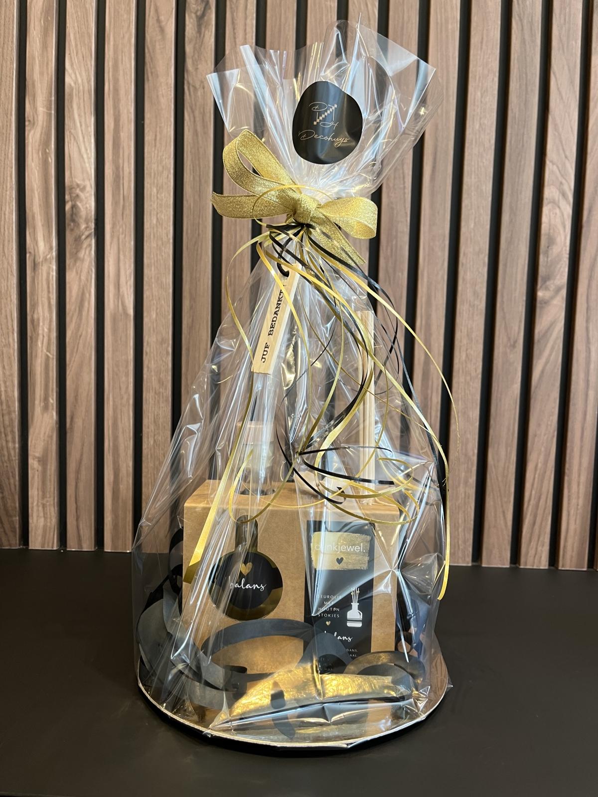 pakket-Dankjewel geurolie met houten stokjes