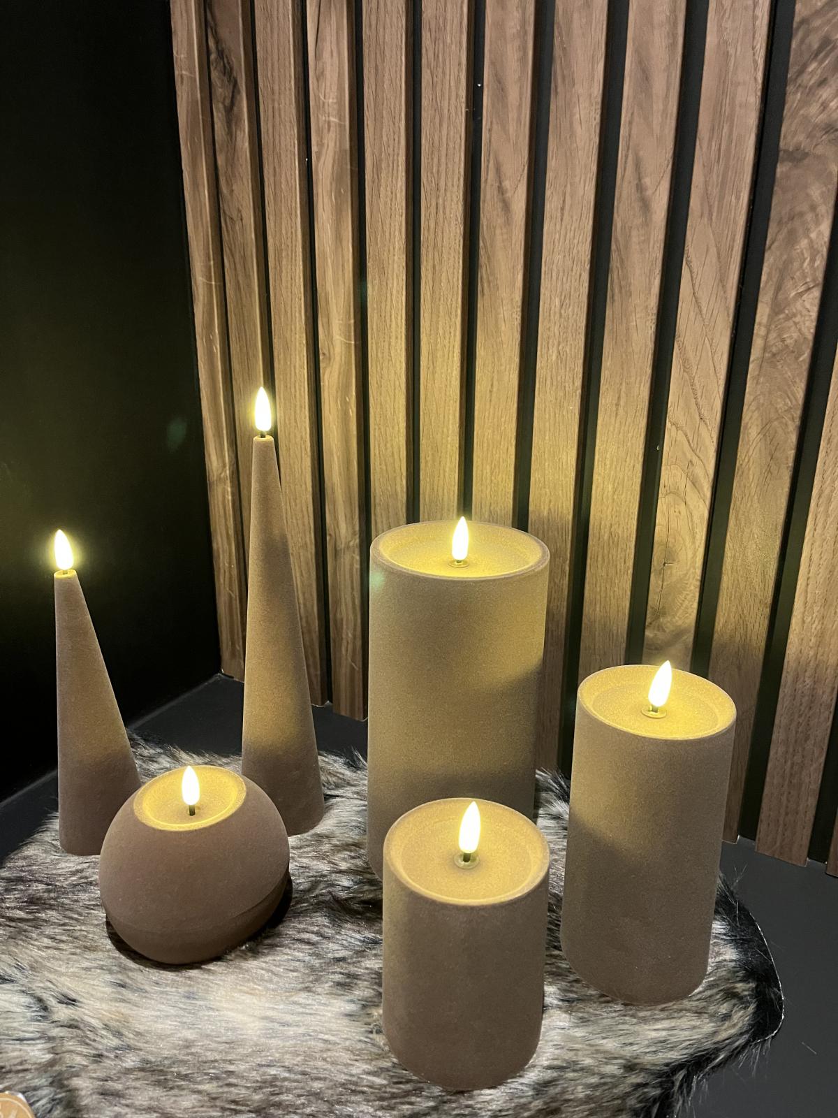 LED Stompkaars Velvet Lyon taupe-H20CM