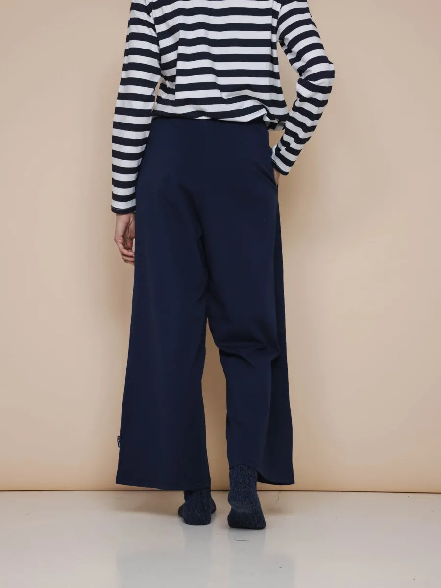 Pierre Cropped T-Shirt & Wijde broek Women