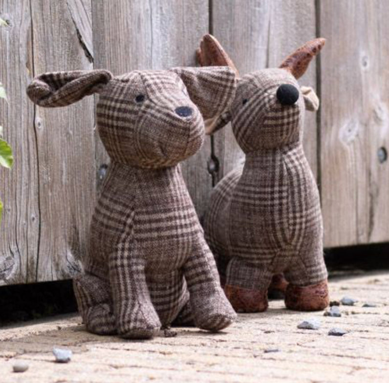 Deurstop Hond zittend ruit 21x16x26 cm