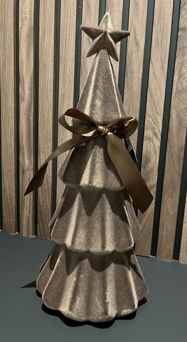 Kerstboom velvet Connor M bruin