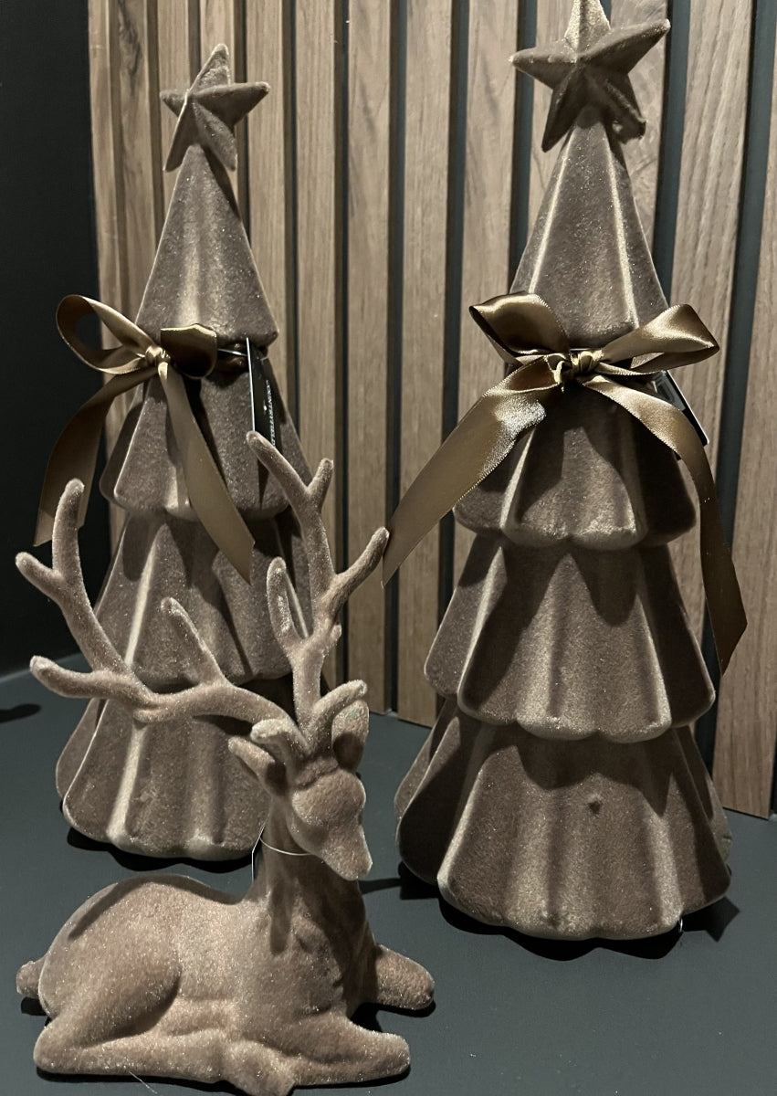 Kerstboom velvet Connor M bruin
