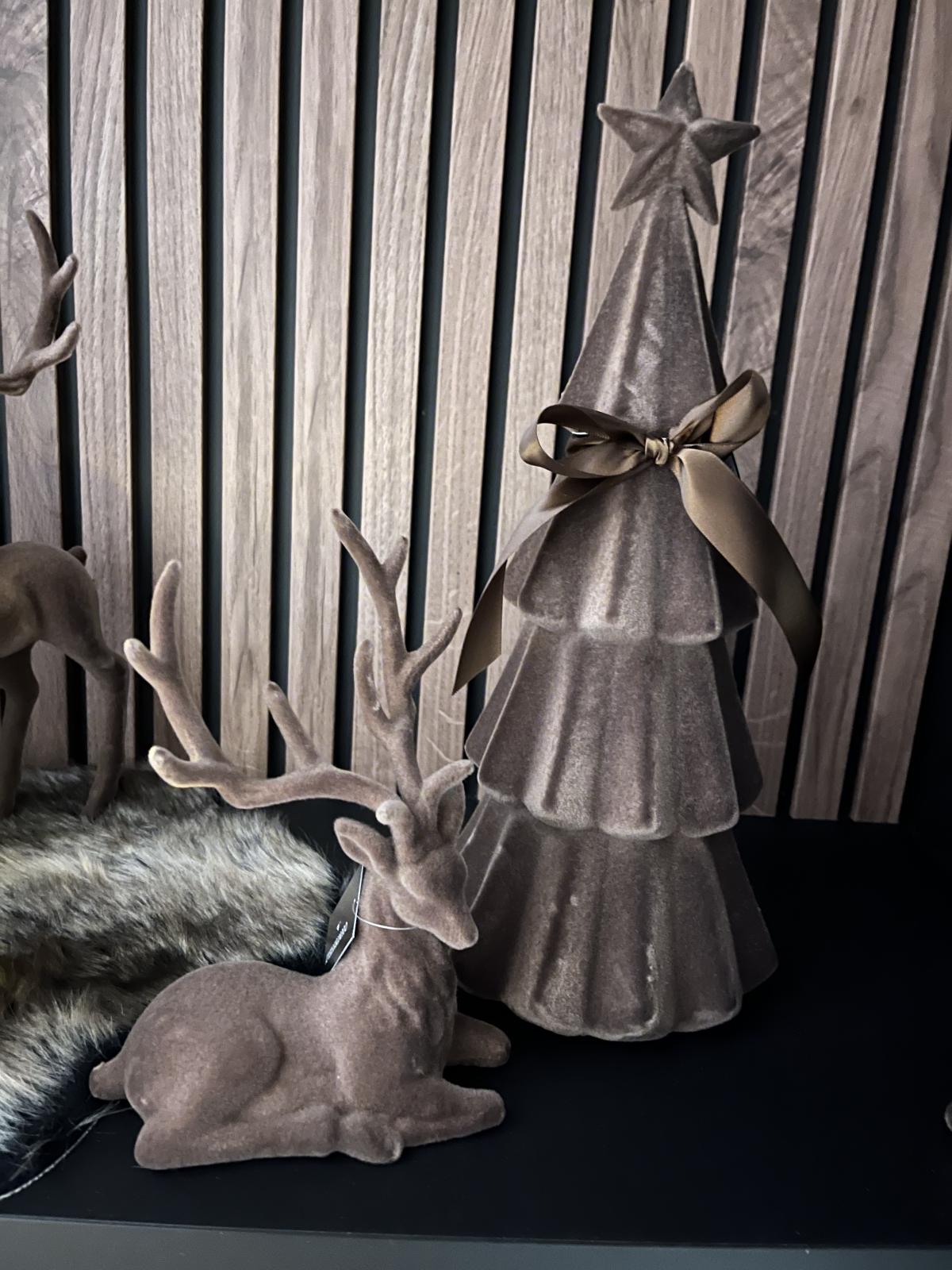 Kerstboom velvet Connor M bruin