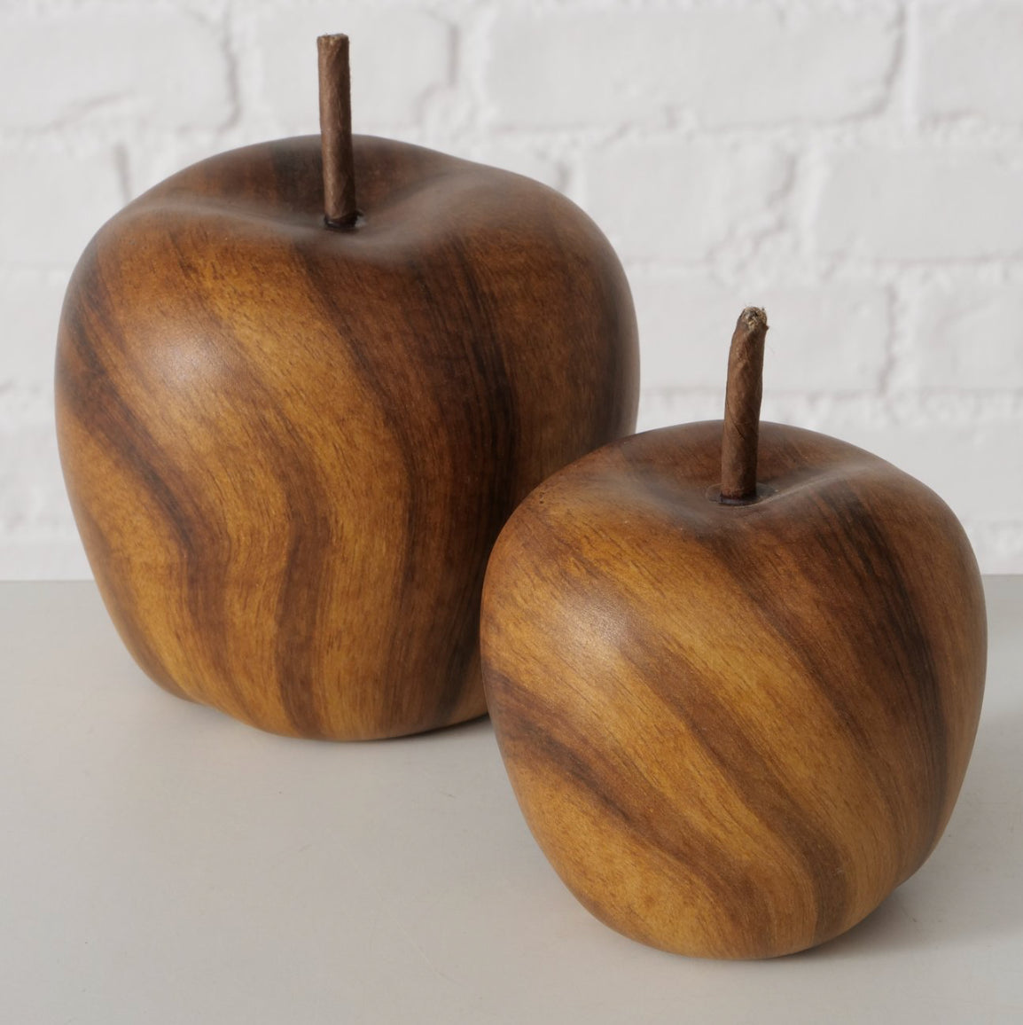 Boltze- Figuur Appel Keramiek bruin klein